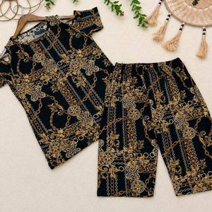 خرید اینترنتی ست تاپ و شلوارک ژوبین