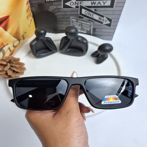 خرید اینترنتی عینک آفتابی مردانه پرادا Prada مشکی مات