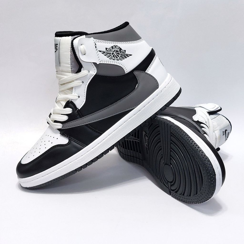 خرید انلاین کتانی جردن ترویس ساقدار Jordan Travis Scott
