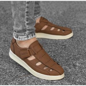 خرید اینترنتی قیمت صندل مردانه تابستانی چسبی مدل سامر رنگ عسلی