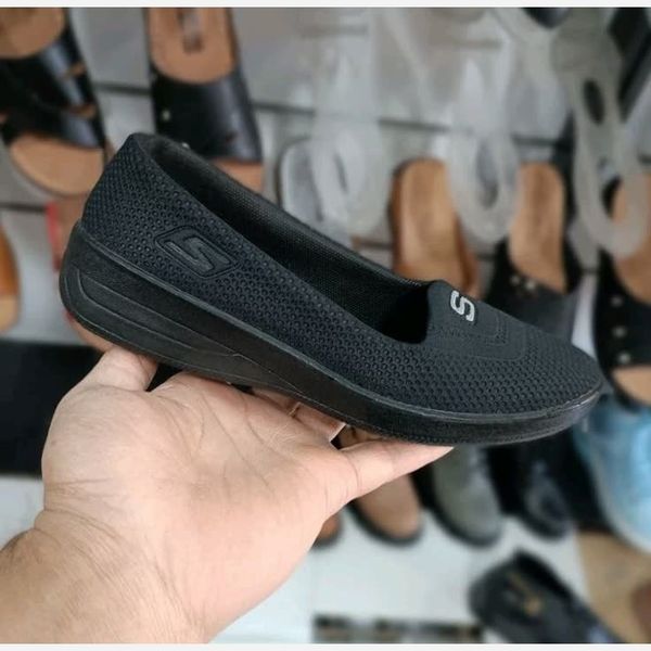 کفش طبی زنانه مدل اسکیچرز S