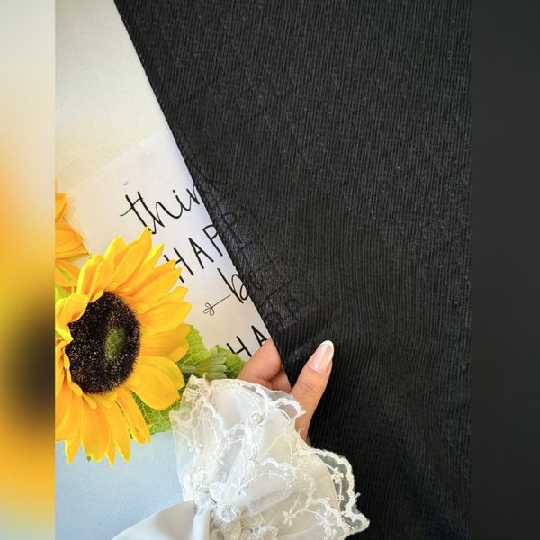 شال مشکی پلیسه برشکا