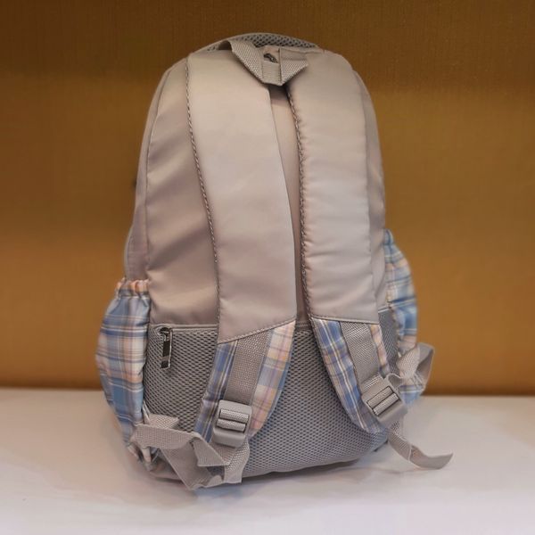 کوله پشتی چهارخونه خاکستری