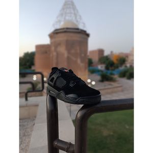 خرید آنلاین کتونی مردانه جردن 4 تمام مشکی کیفیت بالا