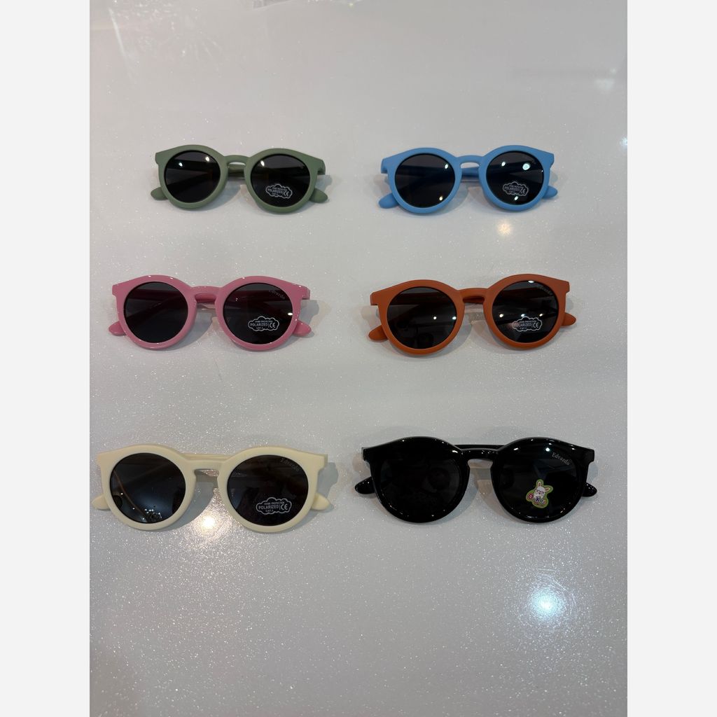 خرید آنلاین عینک ژله ای بچه گانه UV و پلاریزه.عینک اسپرت 18001