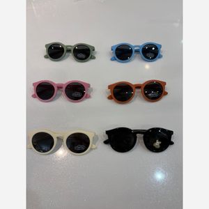 خرید آنلاین عینک ژله ای بچه گانه UV و پلاریزه.عینک اسپرت 18001