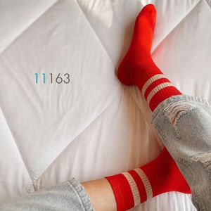 جوراب حوله ای ساقدار قرمز