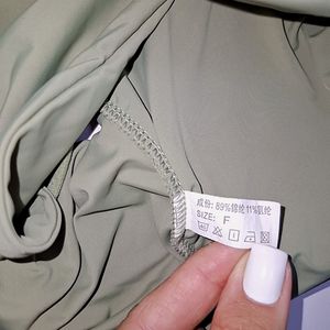 قیمت نیم تنه ورزشی مدل گره ای