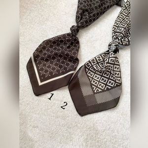 قیمت مینی اسکارف موکا