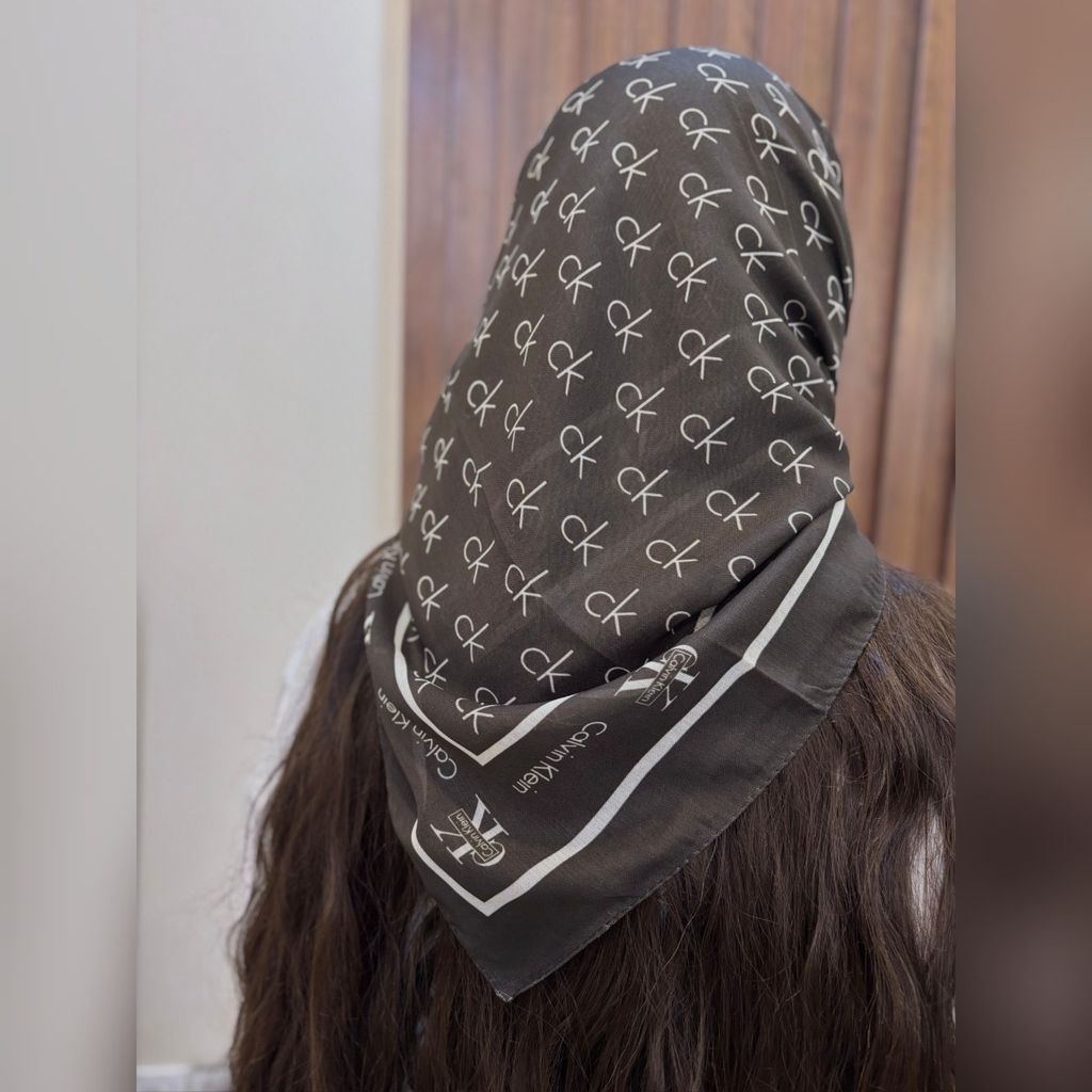 فروش اینترنتی مینی اسکارف موکا