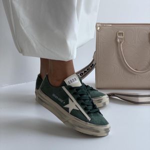 فروش اینترنتی کتونی GOLDEN GOOSE کد 141152