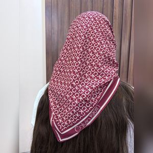 مشخصات مینی اسکارف نخی چری