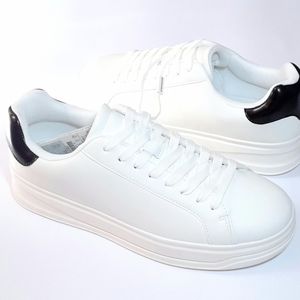 مشخصات کتونی مردانه برشکا سفید Bershka Basic Trainers