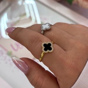 فروش اینترنتی انگشتر ونکلیف دورنگین