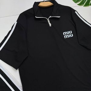 ست تیشرت و شلوار زنانه گلکسی miumiu