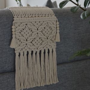 نگهدارنده کتاب مکرومه طرح گلی