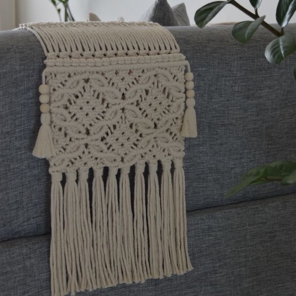 نگهدارنده کتاب مکرومه طرح گلی