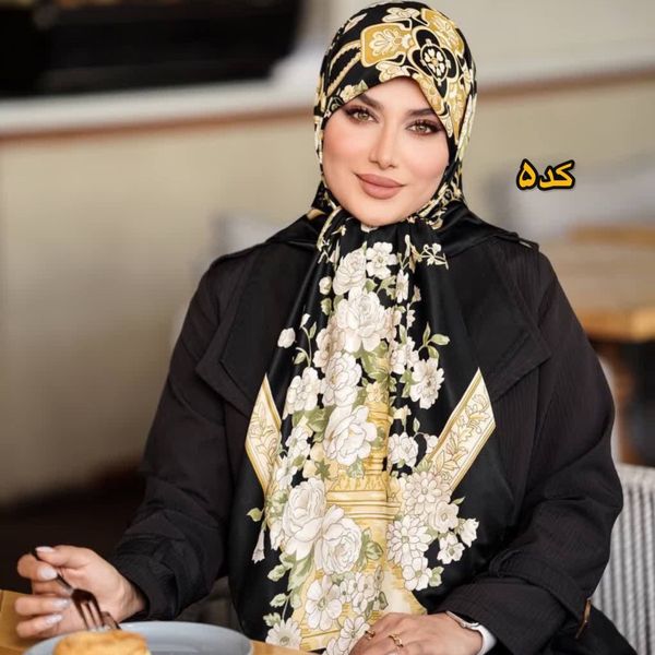 روسری ابریشم توییل شیک و برند