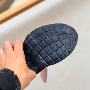 خرید اینترنتی قیمت کتونی بچگانه طرح fudron از لوکی کیدز کد 5051301