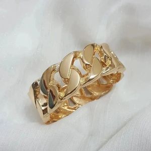 دستبند چفتی پهن کارتیه کد 15358
