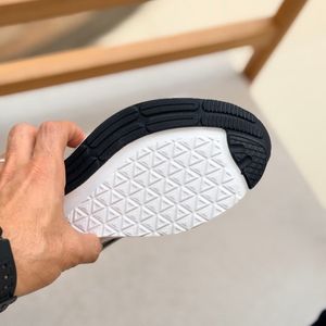 خرید اینترنتی قیمت کتونی بزرگسال طرح نایک زوم از K-Z کد 5051804