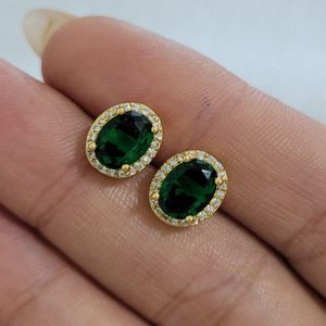 گوشواره میخی سنگ سبز کد 15000