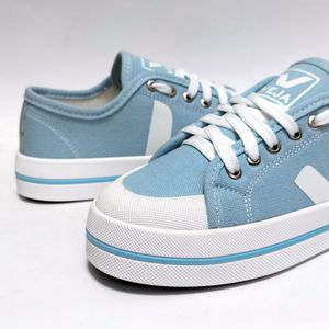 مشخصات کتانی ونس پرطرفدار و ترند شده وجا Vans Veja
