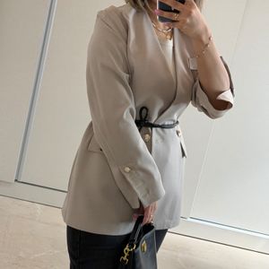 خرید اینترنتی کت زنانه کرپ گالاردین