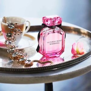 قیمت ارزان تستر اروپا عطر ادکلن ویکتوریا سکرت بامب شل Victoria Secret Bombshell 100ml