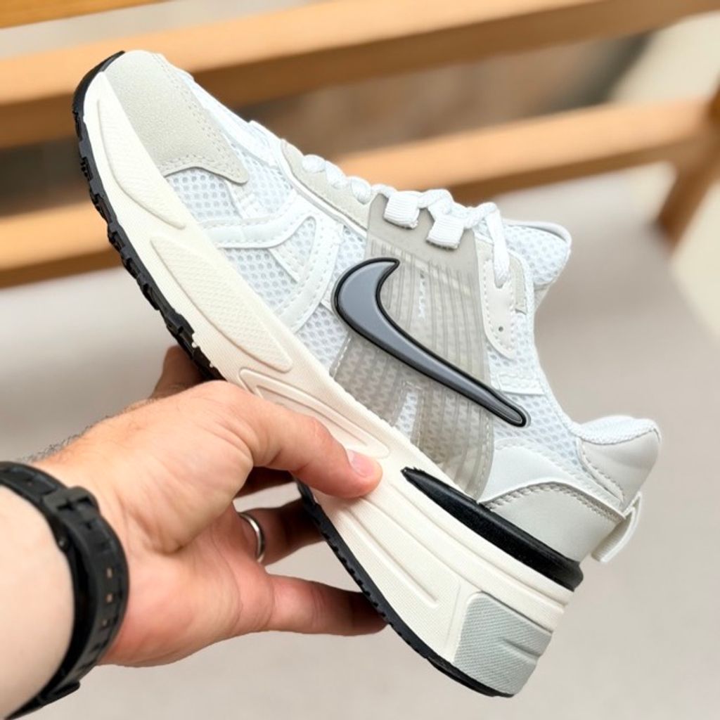 خرید اینترنتی قیمت کتونی بزرگسال طرح نایک v2k از MA shoes کد 5052603