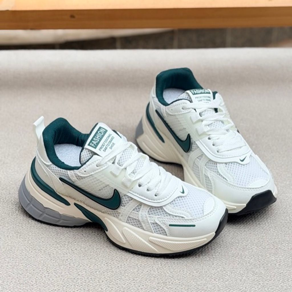 خرید اینترنتی قیمت کتونی بزرگسال طرح نایک v2k از MA shoes کد 5052603