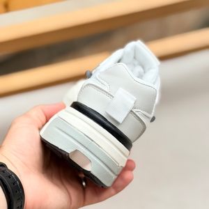 خرید اینترنتی قیمت کتونی بزرگسال طرح نایک v2k از MA shoes کد 5052603