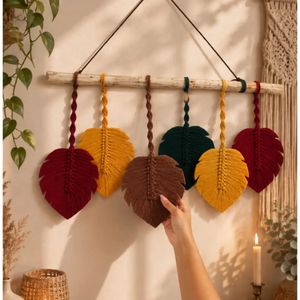 دیوارکوب برگ انجیری مکرومه مدرن