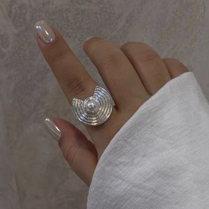 خرید اینترنتی انگشتر آبکاری نقره رنگ ثابت