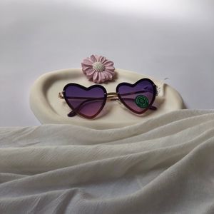 عینک آفتابی زنانه وارداتی برند12211