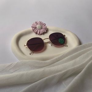 عینک آفتابی زنانه وارداتی برند Six