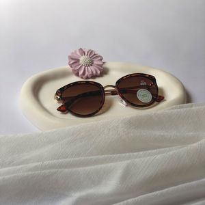 عینک آفتابی زنانه وارداتی برند7807323