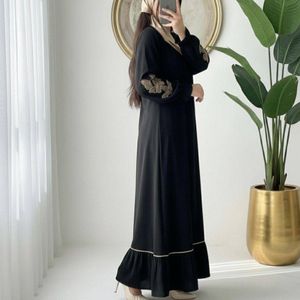 قیمت مانتو عبایی پروانه الیزه جنس درجه یک گرم بالا فری سایز