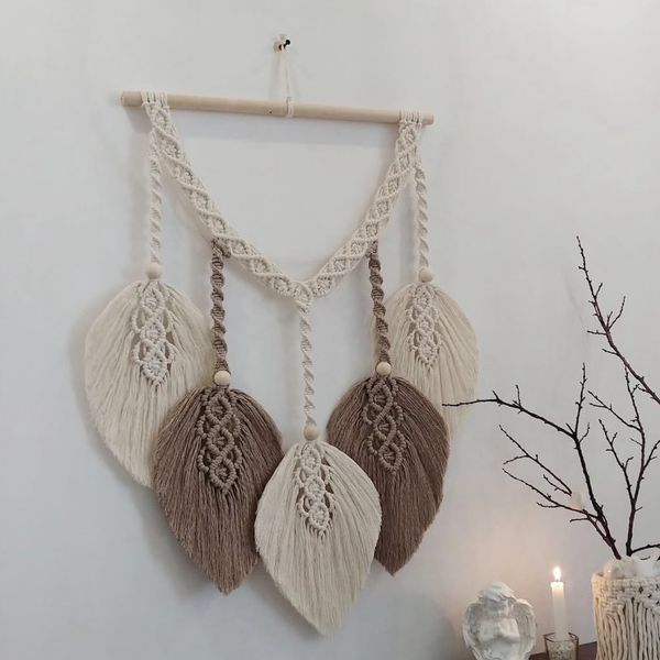 دیوارکوب برگ مدرن طرح آزالیا