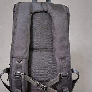 خرید اینترنتی کوله لبتابی حرفه‌ای