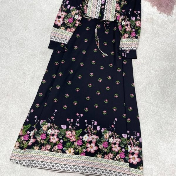 پیراهن ساحلی لاله