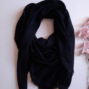 خرید اینترنتی قیمت روسری لنین لمه دار قواره 140 رنگ مشکی