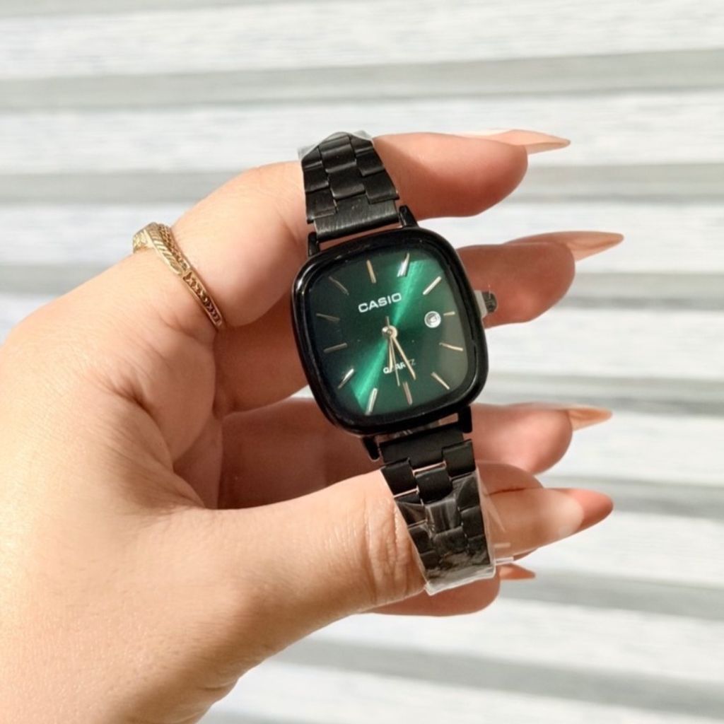 خرید آنلاین ساعت مچی Casio مشکی با صفحه سبز