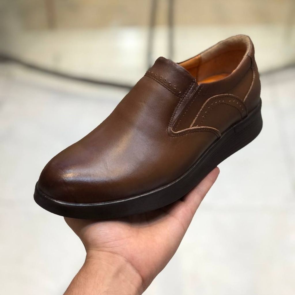 خرید انلاین کفش چرم مردانه مدل فانتوم عسلی 409