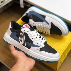 کفش نایک تراویس مردانه سفید سورمه ای