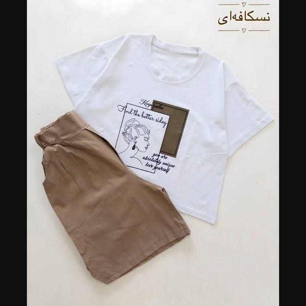 ست کراپ شورتک زن زیبا