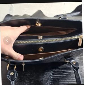 خرید اینترنتی کیف زنانه چرم طبیعی مدل zara