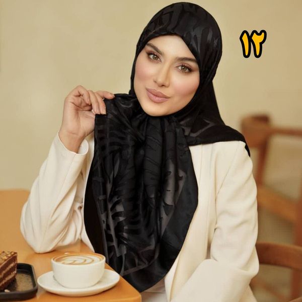 روسری مشکی مجلسی ابریشم دووره وارداتی