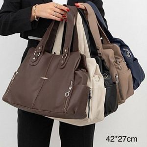 کیف زنانه کاملیا
