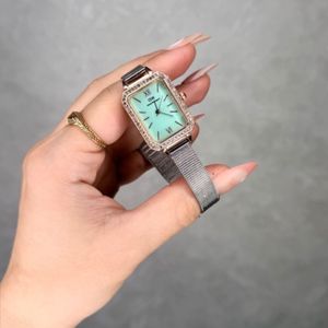 ساعت مچی زنانه دنیل ولینگتون بند حصیری